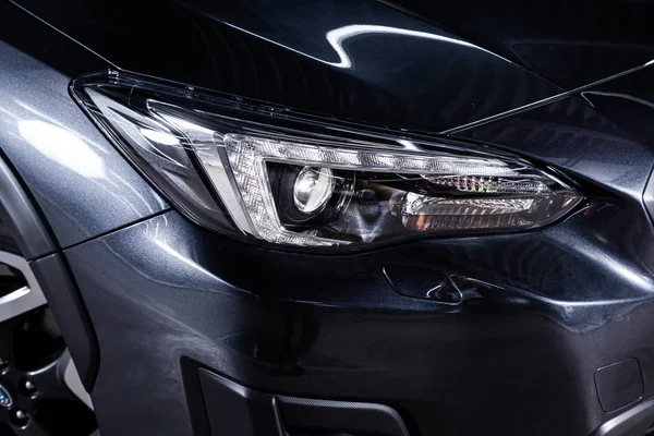 Novosibirsk Rusia Julio 2019 Subaru Impreza Primer Plano Lámpara Xenón —  Fotos de Stock