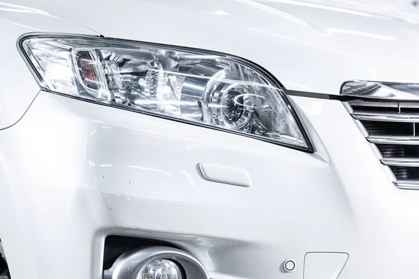 Macro Weergave Van Moderne Witte Auto Xenon Lamp Koplamp — Stockfoto