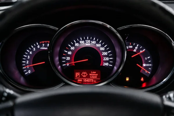 Novosibirsk Russia August 2019 Kia Sorento Close Dashboard Speedometer Tachometer — Stock Photo, Image