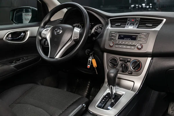 Novosibirsk Rusia August 2019 Nissan Tiida Black Luxury Car Interior — Foto de Stock