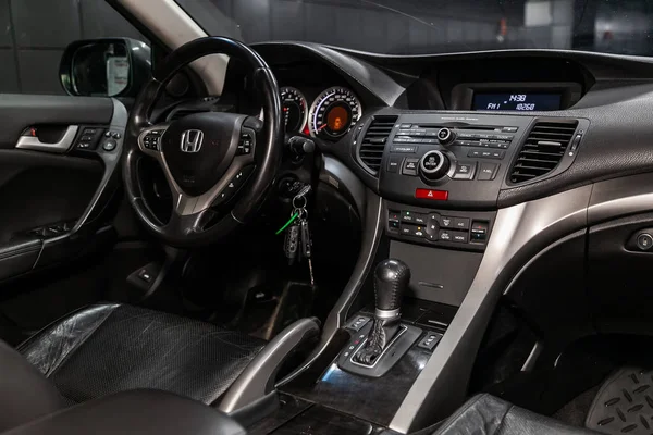 Nowosybirsk Rosja Sierpnia 2019 Honda Accord Czarny Luksusowy Samochód Wnętrze — Zdjęcie stockowe