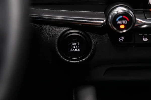 Auto Motor Push Start Stopknop Ontsteking Afstand Starter Auto Dashboard — Stockfoto