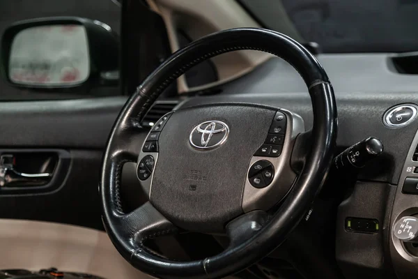 Nowosybirsk Rosja Sierpnia 2019 Toyota Prius Zbliżenie Deski Rozdzielczej Prędkościomierz — Zdjęcie stockowe