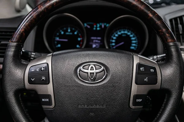 Nowosybirsk Rosja Sierpnia 2019 Toyota Land Cruiser 200 Zbliżenie Deski — Zdjęcie stockowe