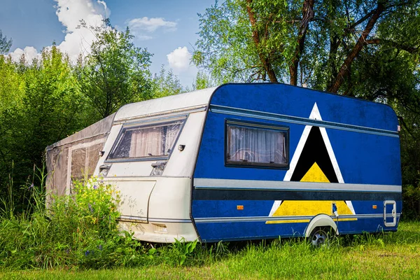 Une Remorque Automobile Camping Car Peint Dans Drapeau National Sainte — Photo