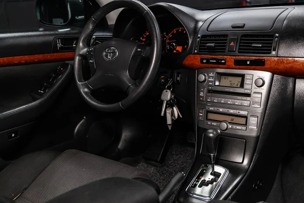 Novossibirsk Russie Août 2019 Toyota Avensis Voiture Luxe Noire Intérieur — Photo