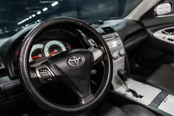 Novosibirsk Rusya Ağustos 2019 Toyota Camry Pano Yakın Çekim Hız — Stok fotoğraf
