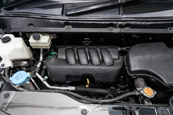Novosibirsk Rússia Agosto 2019 Nissan Serena Close Detail Car Engine — Fotografia de Stock