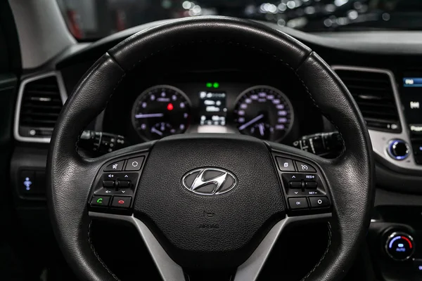 Novosibirsk Rusya Ağustos 2019 Hyundai Tucson Siyah Lüks Araba Pano — Stok fotoğraf