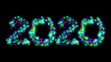 Çok renkli bir elektrik ten Arap rakamları 2020 siyah izole arka plan üzerinde farklı renklerde çelenk parlar. Yeni yıl numaraları. Renkli ampullerden oluşan bir çelenk. Tebrikler çerçeve kavramı