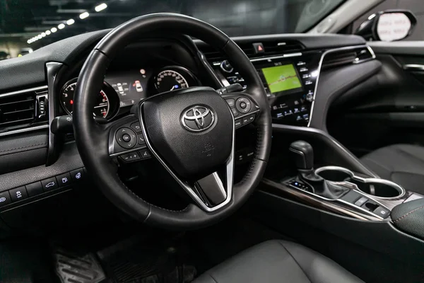 Novosibirsk Rússia Setembro 2019 Toyota Camry Black Luxury Car Interior — Fotografia de Stock