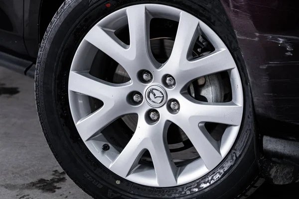 Nowosybirsk Rosja Września 2019 Mazda Zbliżenie Zderzaka Koło Stopu Detale — Zdjęcie stockowe
