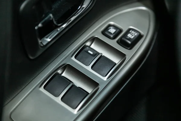 Новосибирск Россия Октября 2019 Года Mitsubishi Pajero Close Door Control — стоковое фото