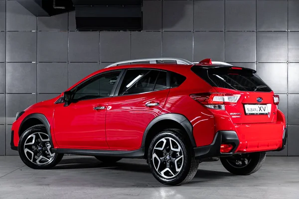 Novosibirsk Rusia Octubre 2019 Nuevo Subaru Rojo Vista Trasera Cruce — Foto de Stock