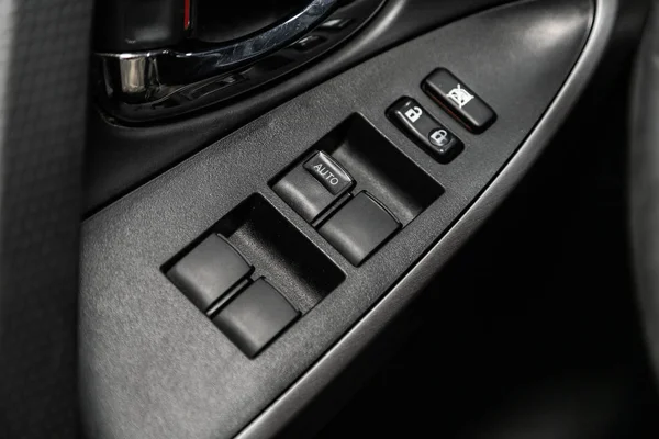 Novosibirsk Rusko Října 2019 Toyota Rav Close Door Control Panel — Stock fotografie