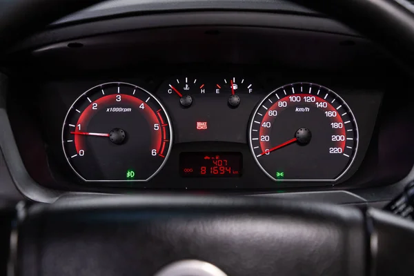 Novosibirsk Russia 2020 Ssangyong Action Sport Sign Symbode Car Dashboard — 스톡 사진