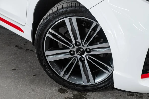 Novosibirsk Russia May 2020 Kia Picanto Car Wheel Dengan Alloy — Stok Foto