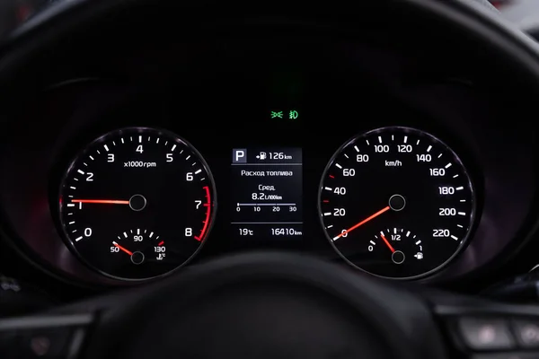 Novosibirsk Russia March 2020 Kia Rio Sign Symbol Car Dashboard — 图库照片