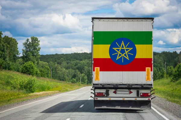 Camión Con Bandera Nacional Etiopía Representada Puerta Trasera Lleva Mercancías — Foto de Stock