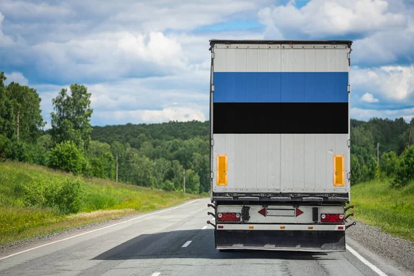 Caminhão Com Bandeira Nacional Estônia Representado Porta Das Traseiras Transporta — Fotografia de Stock