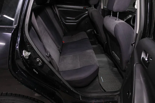 Novosibirsk Russia June 2020 Toyota Matrix 黑色纺织品乘客后座 里面的舒适车 — 图库照片