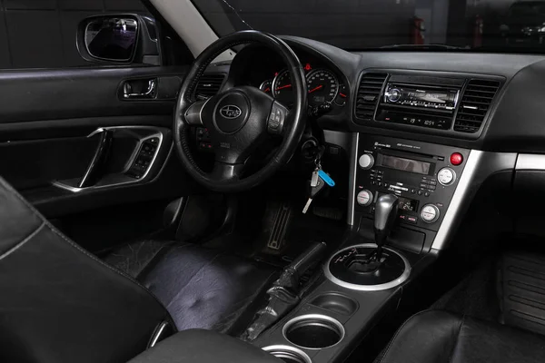 Novosibirsk Russia 2020 Subaru Outback Luxury Car Interior Steering Wheel — 스톡 사진