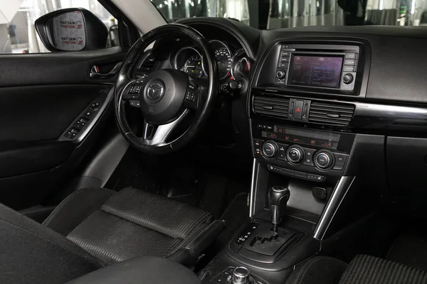 Novosibirsk Rusland April 2020 Mazda Prestige Auto Interieur Met Dashboard — Stockfoto