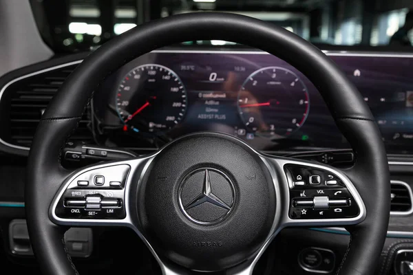 Nowosibirsk Russland April 2020 Mercedes Benz Gle300D Schwarzer Luxuswagen Interieur — Stockfoto