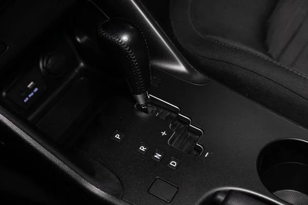 Квітня 2020 Hyundai Ix35 Gear Shift Автоматична Коробка Передач Автомобіля — стокове фото