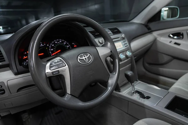 Novosibirsk Rusko Června 2020 Toyota Camry Salon Nového Stylového Auta — Stock fotografie