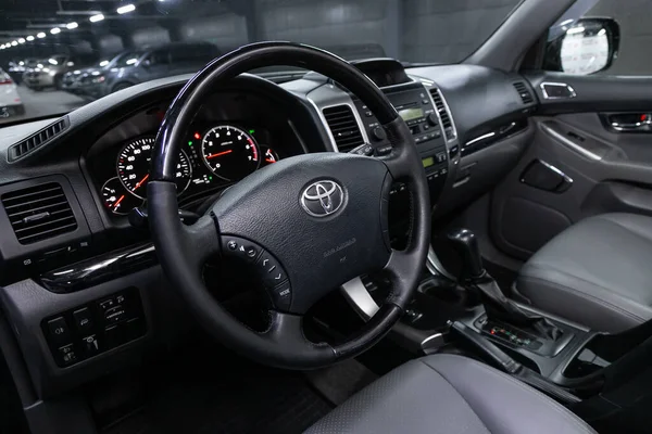 Novosibirsk Russia 2020 Toyota Land Cruiser Prado Luxury Car Interior — 스톡 사진