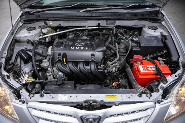 Novosibirsk Russia July 2020 Toyota Allex Close Details Car Engine — Stock Photo, Image