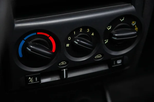 Novosibirsk Russia July 2020 Hyundai Getz Close Air Conditioning 空气在车内流动 — 图库照片