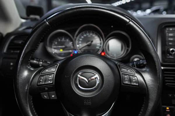 Novosibirsk Russia 2020 Mazda Steering Wheel Shift Lever Multimedia Symeme — 스톡 사진