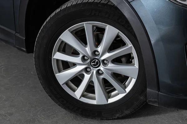 Novosibirsk Russia June 2020 Mazda Car Wheel Gray Car Close — Stock Photo, Image