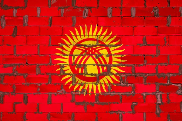 Εθνική Σημαία Του Κιργιστάν Είναι Ζωγραφισμένη Τοίχο Από Τσιμεντόλιθους Σύμβολο — Φωτογραφία Αρχείου
