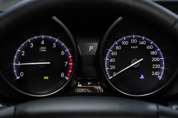 Novosibirsk Russia May 2020 Mazda Speedometer Odometer Range 130 Thousand — Stock Photo, Image