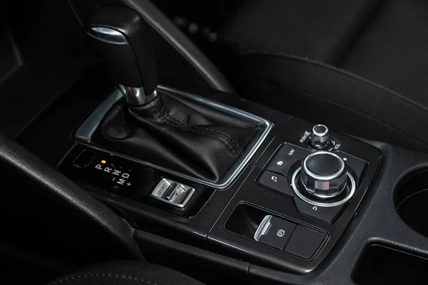 Novosibirsk Russia June 2020 Mazda Gear Shift Automatic Transmission Gear — Stock Photo, Image
