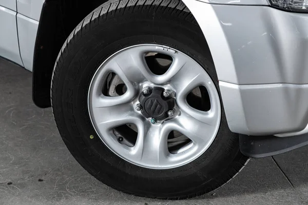 Novoszibirszk Oroszország Június 2020 Suzuki Grand Vitara Car Wheel Alloy — Stock Fotó