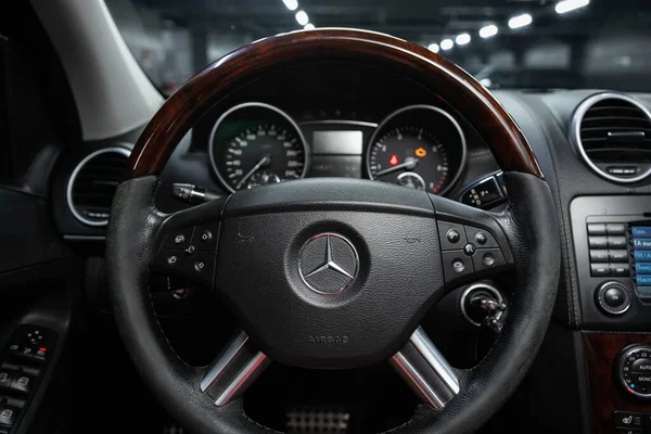 Novosibirsk Rússia Julho 2020 Mercedes Benz Class Auto Interior Volante — Fotografia de Stock