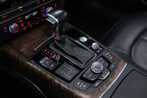 Новосибирск Россия Июля 2020 Audi Переключение Передач Автоматическая Коробка Передач — стоковое фото