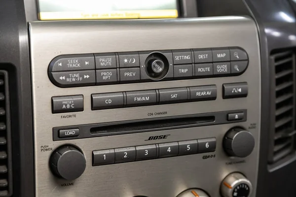 Novosibirsk Russia July 2020 Infiniti Qx56 Close Silver Panel Radio — Stock Photo, Image