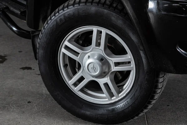 Novoszibirszk Oroszország Augusztus 2020 Uaz Patriot Car Wheel Black Car — Stock Fotó