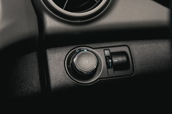 Новосибірськ Росія Серпня 2020 Chevrolet Aveo Close Headlight Setting Buttons — стокове фото