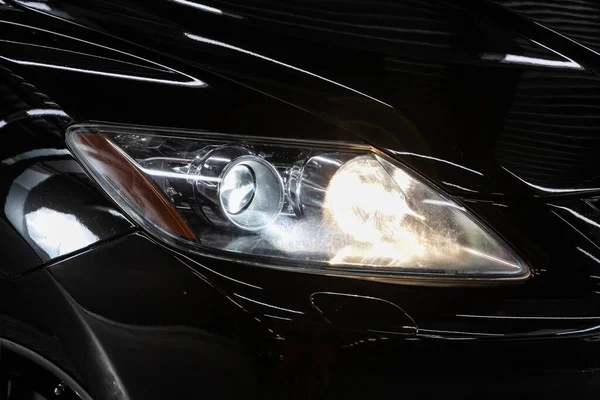 Новосибірськ Росія Серпня 2020 Mazda Glowing Headlight Modern Car Close — стокове фото