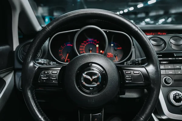 Novosibirsk Rusia September 2020 Mazda Detail Kabin Interior Kokpit Speedometer — Stok Foto