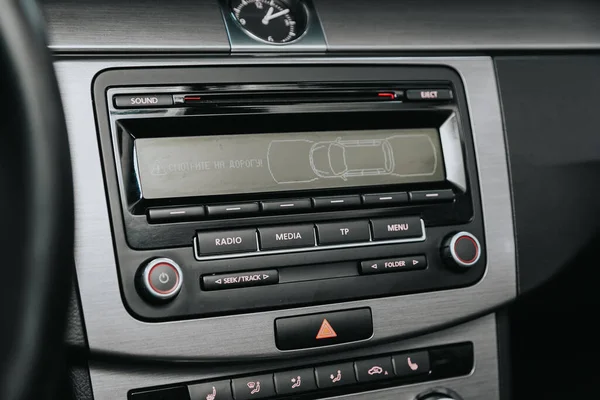Novosibirsk Russia September 2020 Volkswagen Passat Close Black Panel Radio — Stock Photo, Image