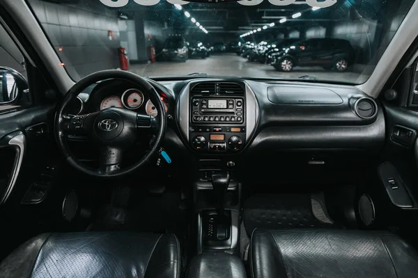 Novosibirsk Rusia September 2020 Toyota Rav Mobil Interior Roda Kemudi — Stok Foto