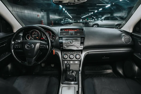 Novossibirsk Russie Septembre 2020 Mazda Voiture Luxe Intérieur Volant Levier — Photo