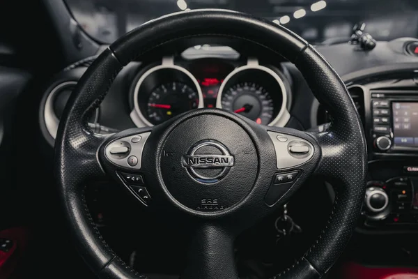 Novosibirsk Rússia Agosto 2020 Nissan Juke Detalhes Cabine Interior Cockpit — Fotografia de Stock